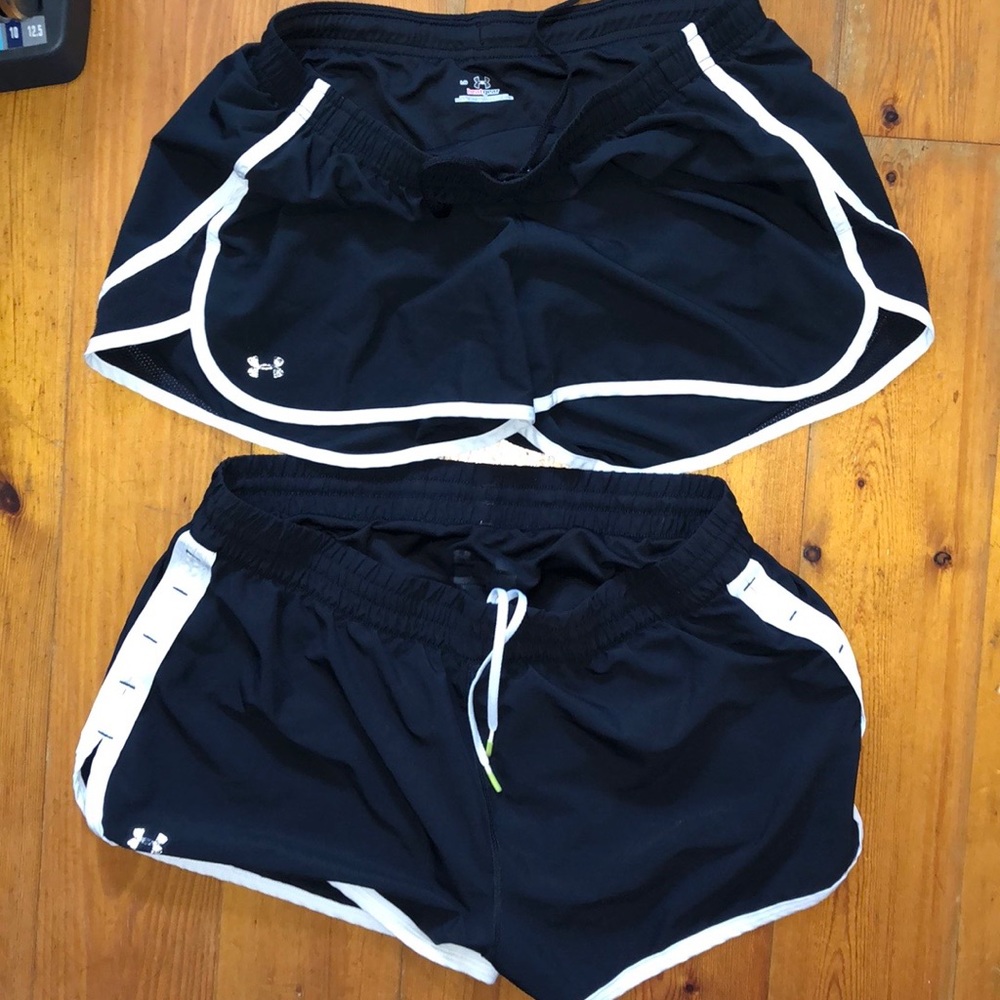 UA Women Shorts size L w/ Pocket & Underwear - Picture 5 of 5